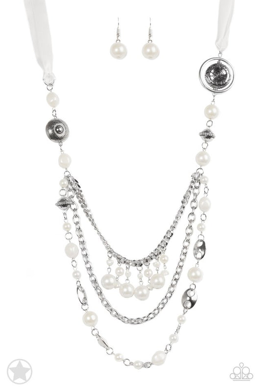 All The Trimmings - Ivory - Paparazzi Necklace Image